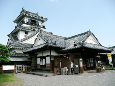 kochi+castle.JPG