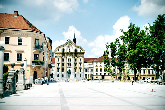 kongresni_trg_ljubljana_fotografije_05.jpg