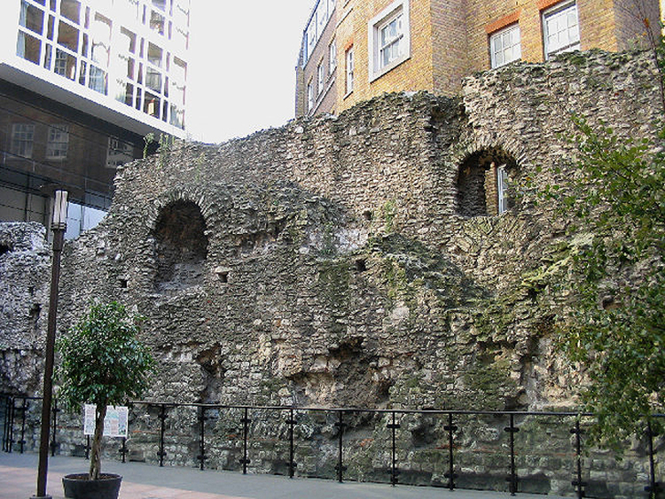 London_Wall_fragment.jpg