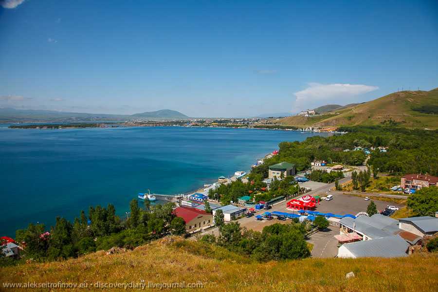 IMG_34653-LAKE-SEVAN.JPG