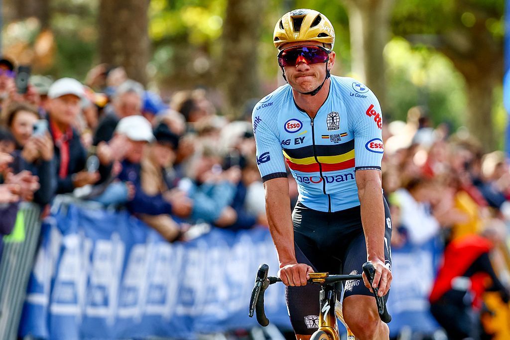 www.cyclingnews.com