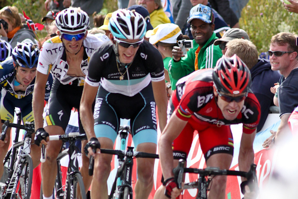 Cadel_y_Andy_Alpe_d'Huez.jpg