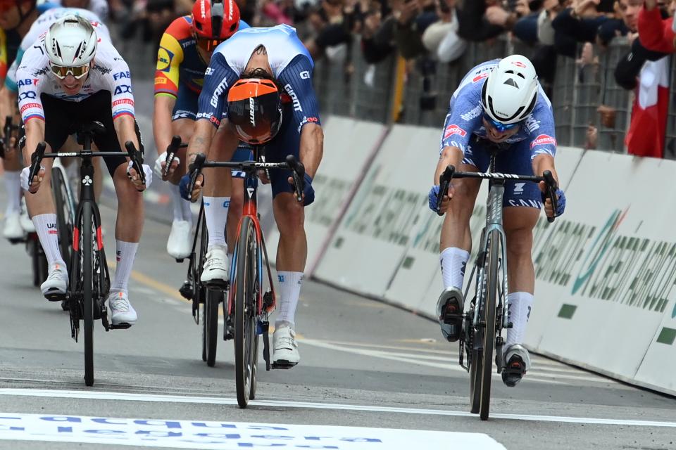 jasper-philipsen-wins-the-2024-milano-sanremo.jpg