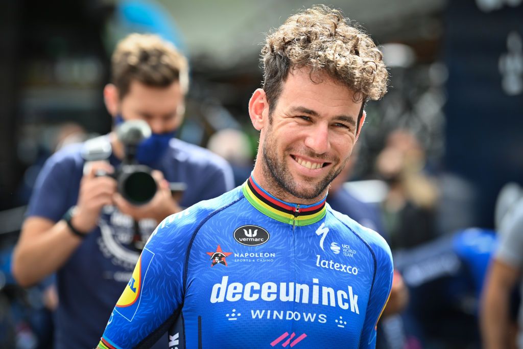 www.cyclingnews.com