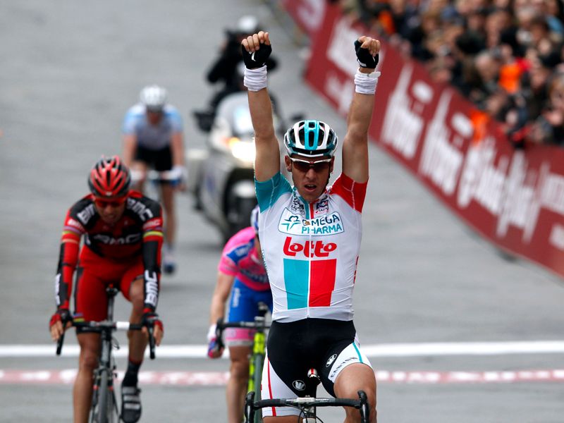 gilbert-celebrates-2011-strade-bianche-win_2570261.jpg