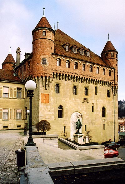 Lausanne_Saint-Maire.jpg