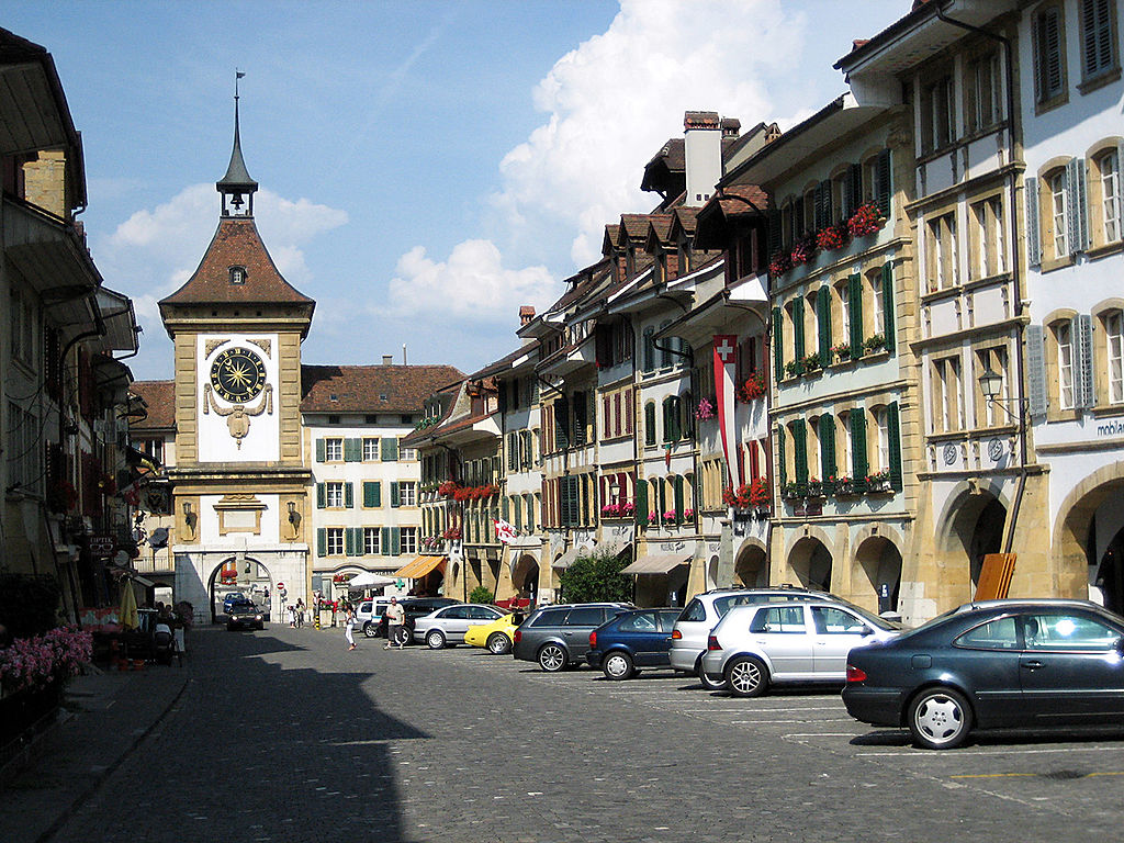 1024px-Murten01.jpg