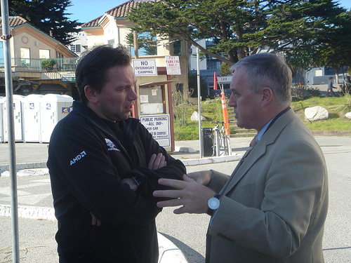 Pat_McQuaid_with_Johan_Bruyneel.jpg