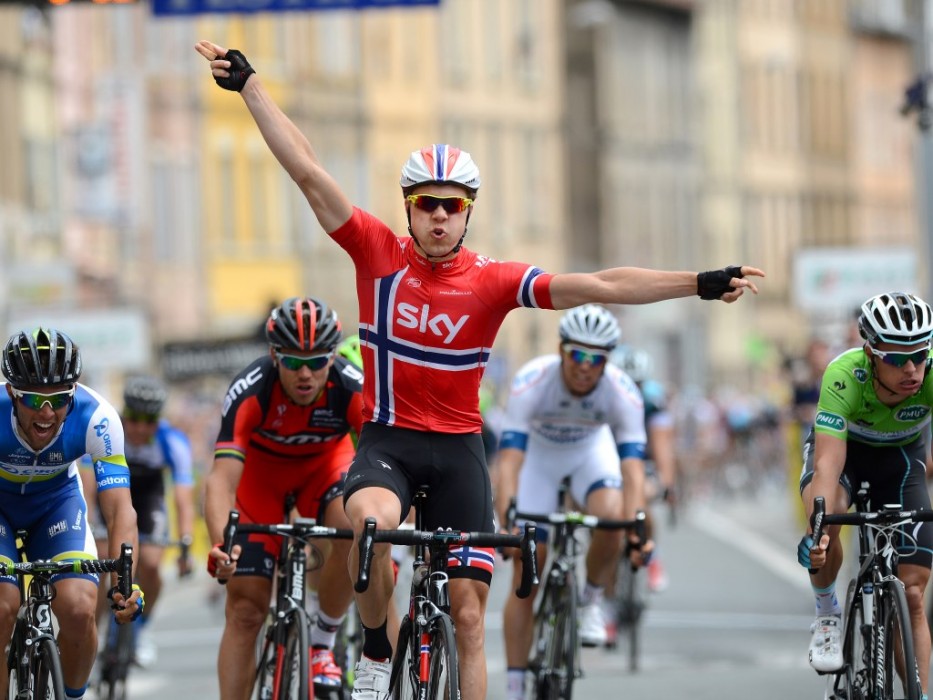 Edvald_Boasson_H_12120264x3-933x700.jpg