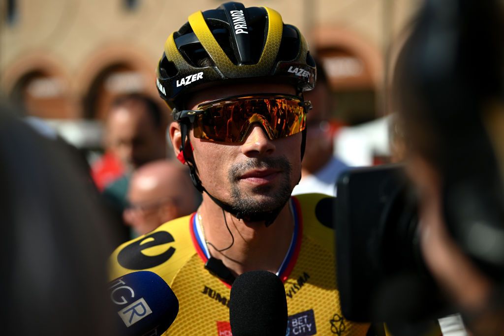 www.cyclingnews.com