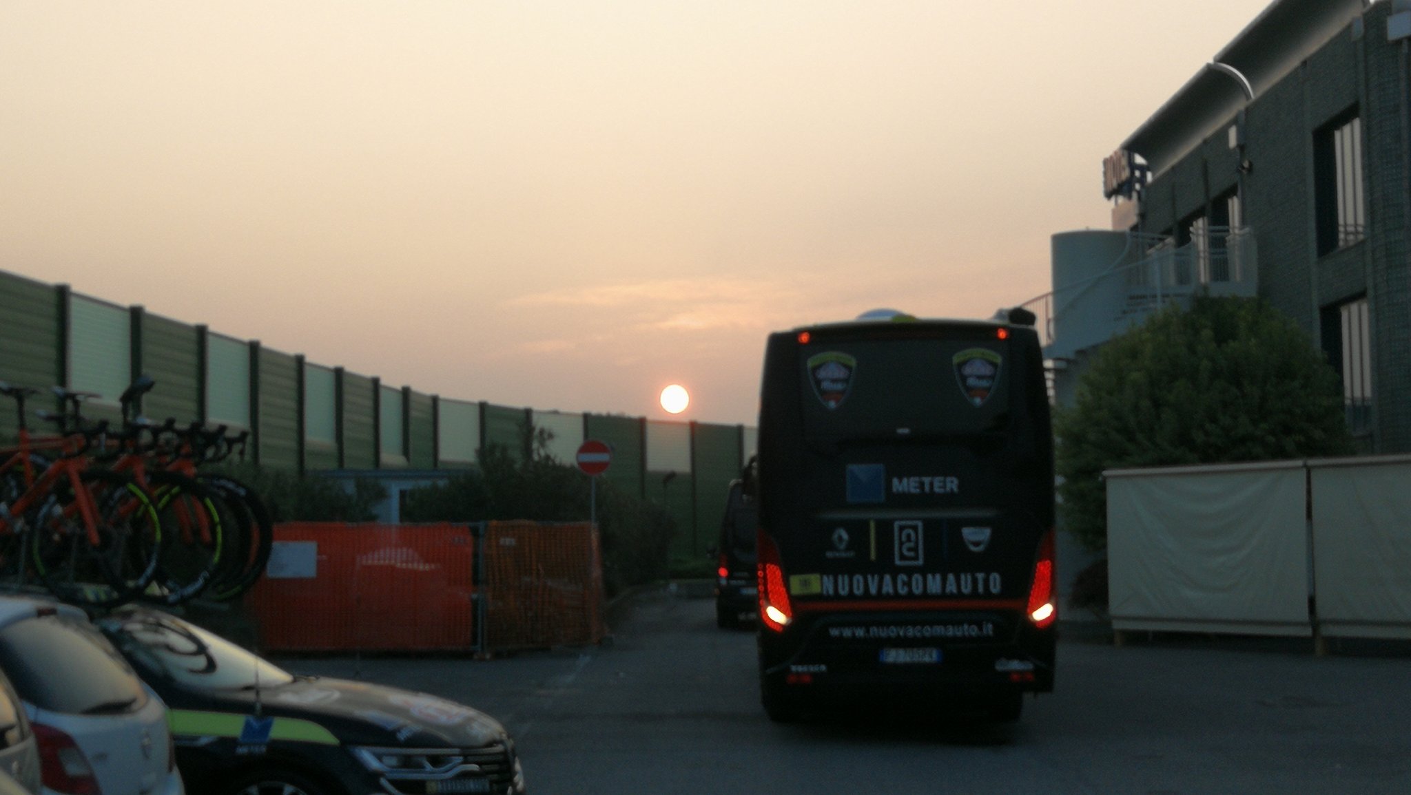 EGp_sPzXUAEn_MV.jpg:large