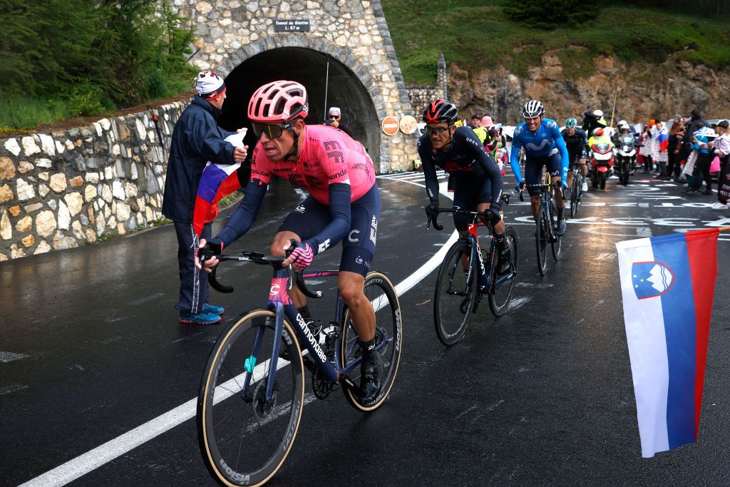 www.cyclingnews.com