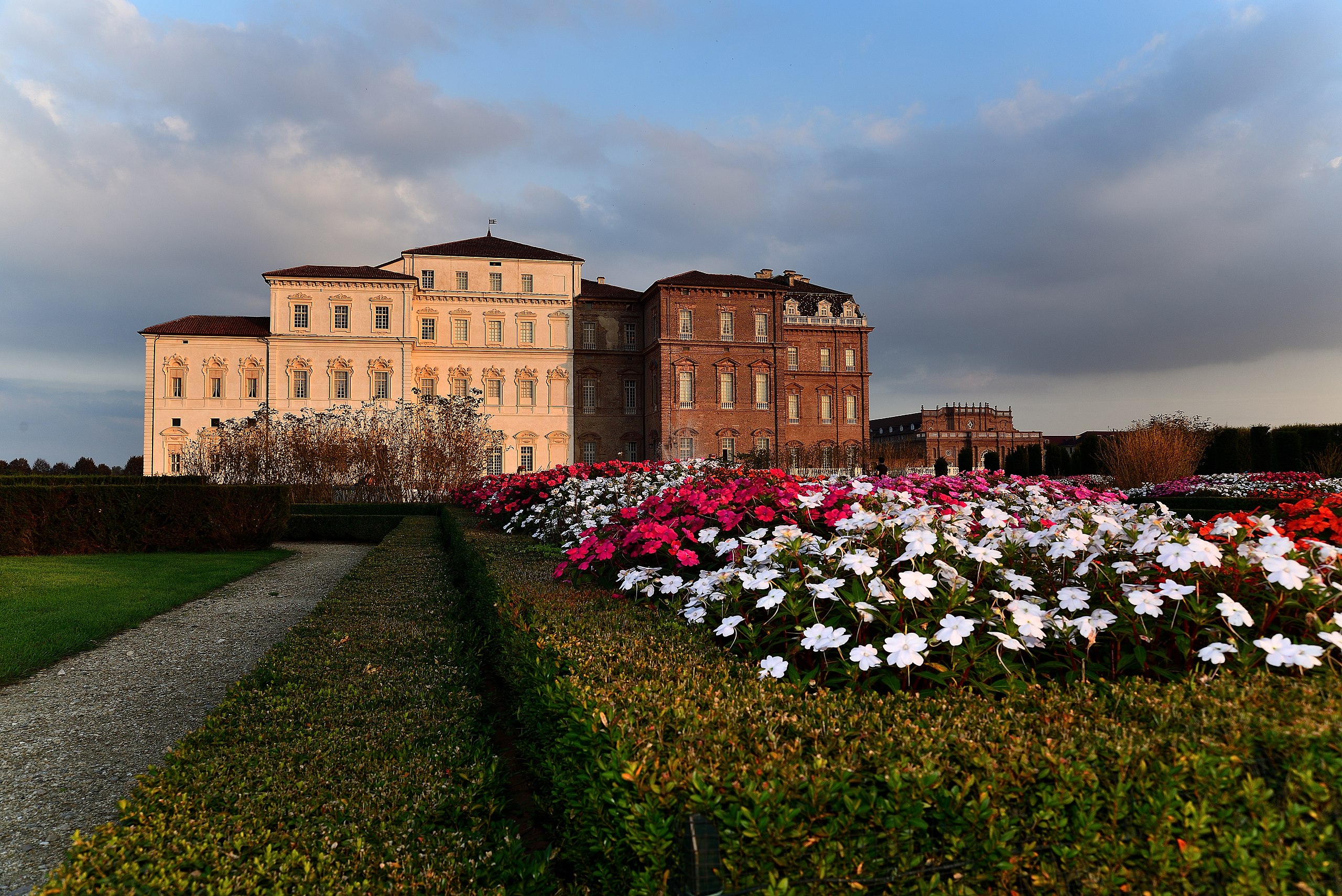 2560px-Venaria.jpg