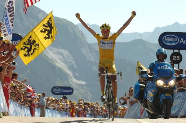 www.cyclingnews.com
