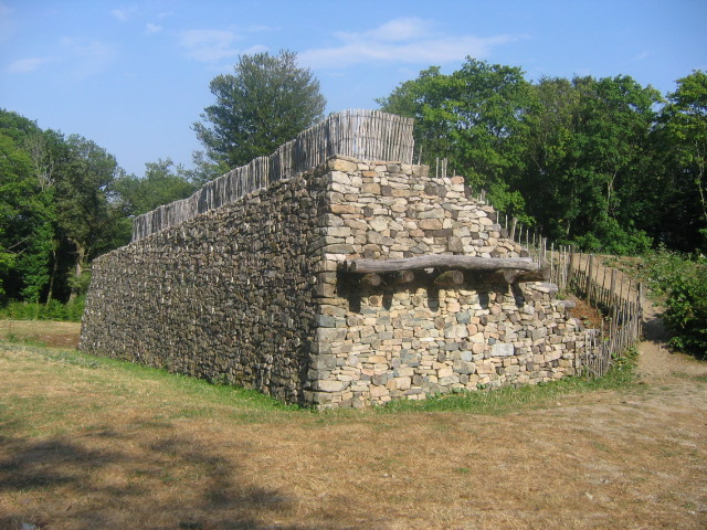 Bibracte_Porte_Rebout.jpg