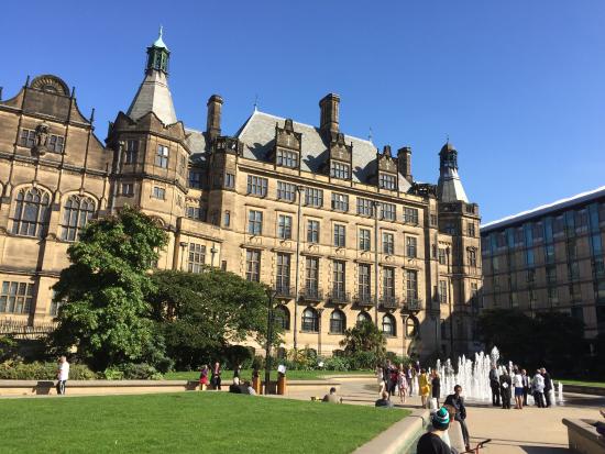 sheffield-town-hall.jpg