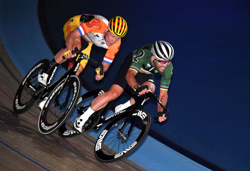 www.cyclingnews.com