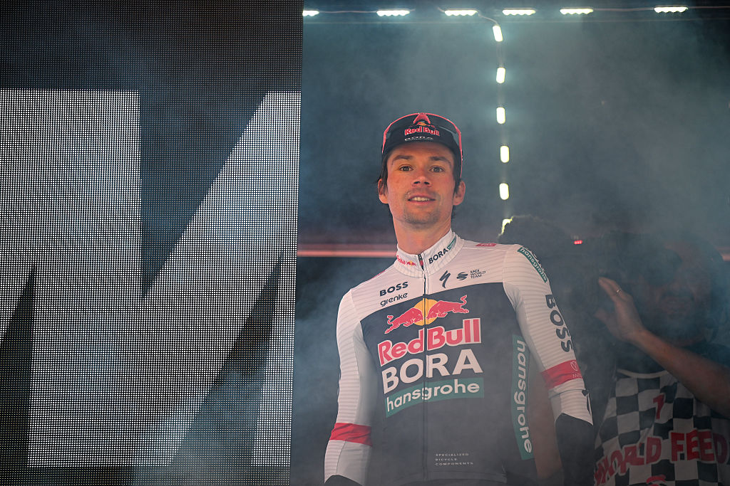 www.cyclingnews.com