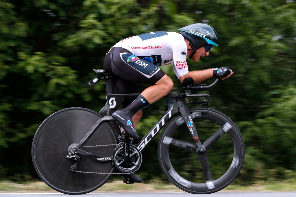 www.cyclingnews.com