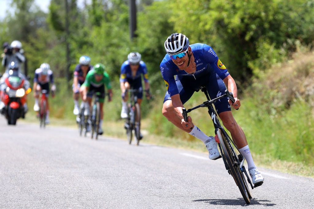 www.cyclingnews.com