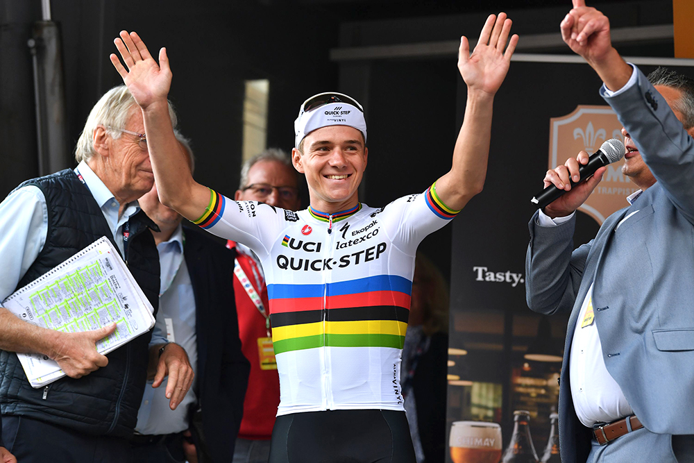 2022_evenepoel_rainbow.jpg