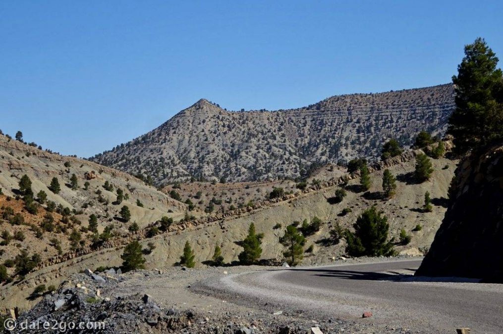 Landscape-Imilchil-to-El-Ksiba-1015x674.jpg