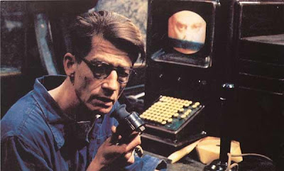 John_Hurt_1984_i.jpg