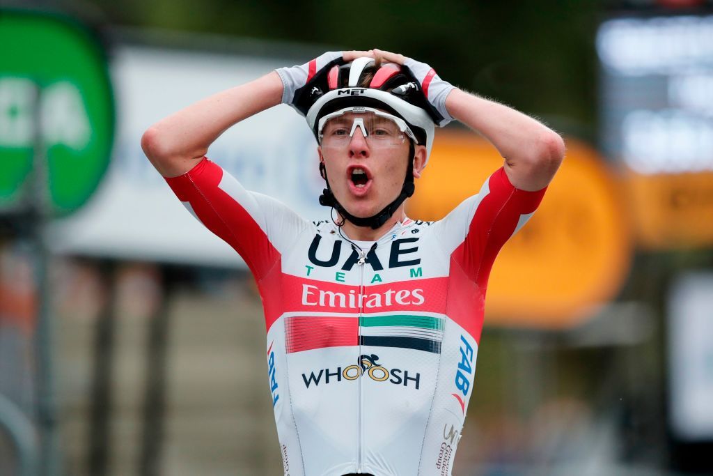 www.cyclingnews.com