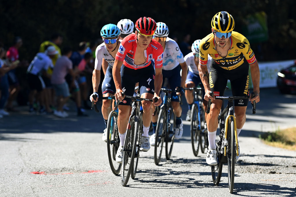 www.cyclingnews.com