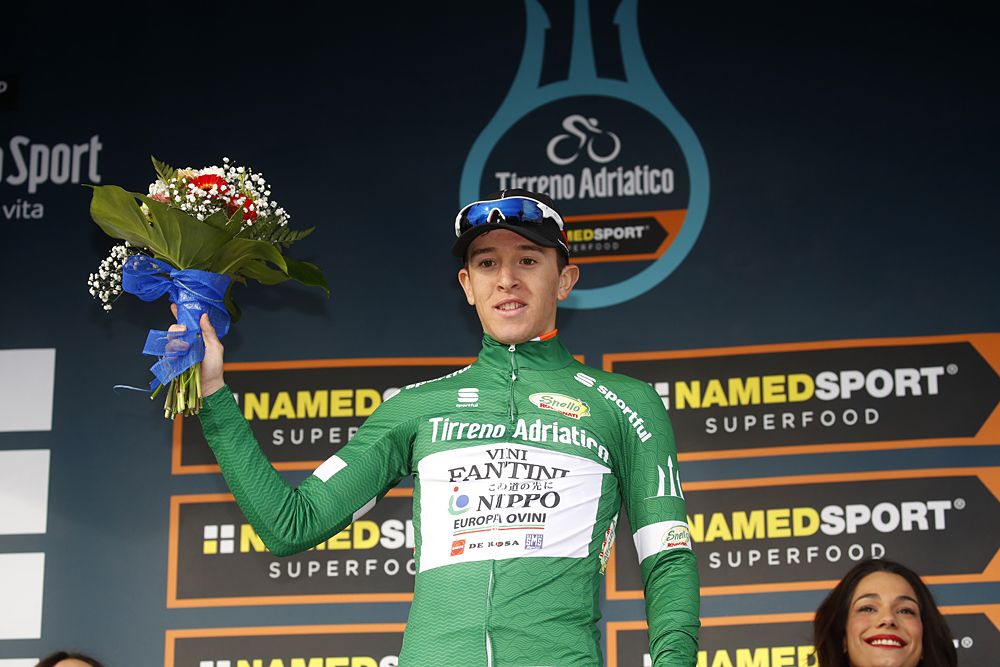 www.cyclingnews.com