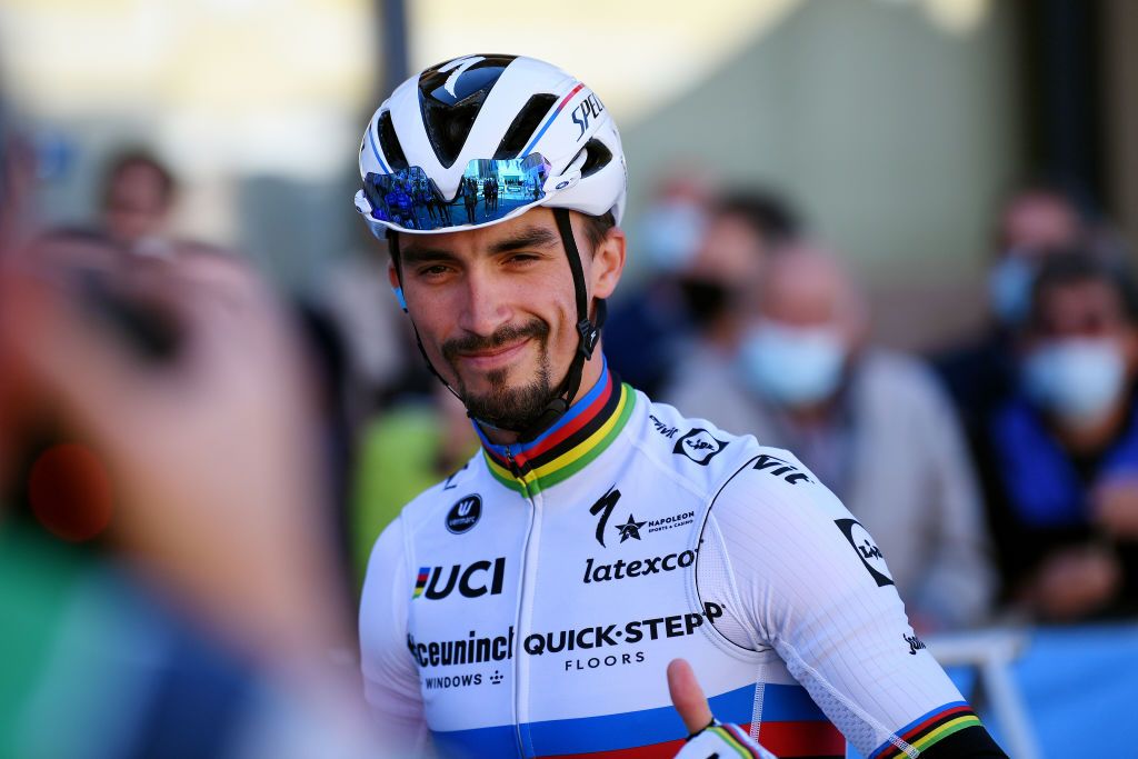www.cyclingnews.com