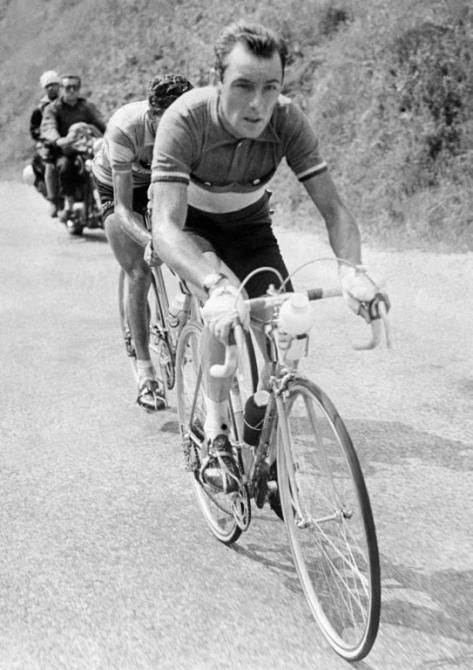 www.cyclingnews.com