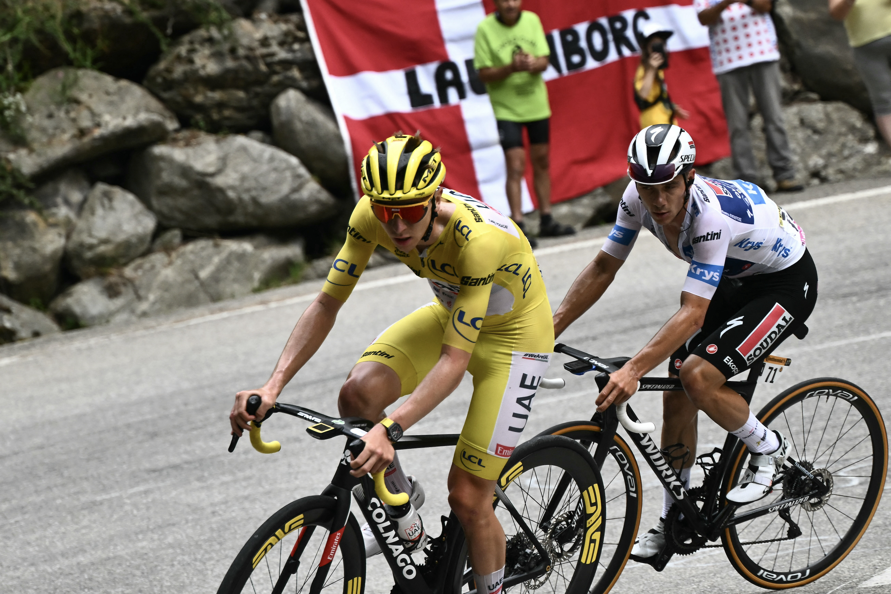 www.cyclingweekly.com