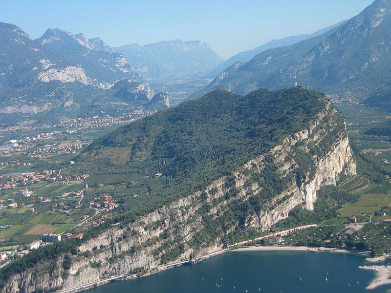 monte_brione_valle_del_sarca_big.jpg