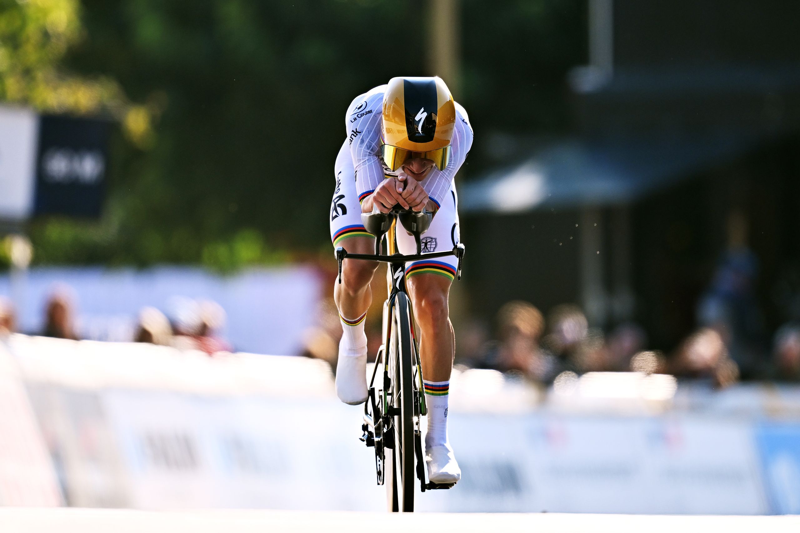 www.cyclingweekly.com