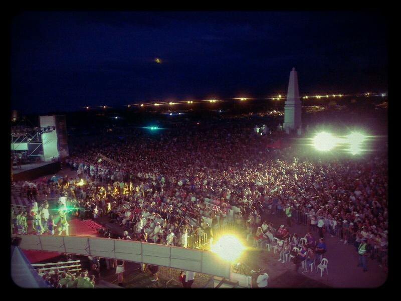 BBF4GLYCQAAEuwo.jpg:large