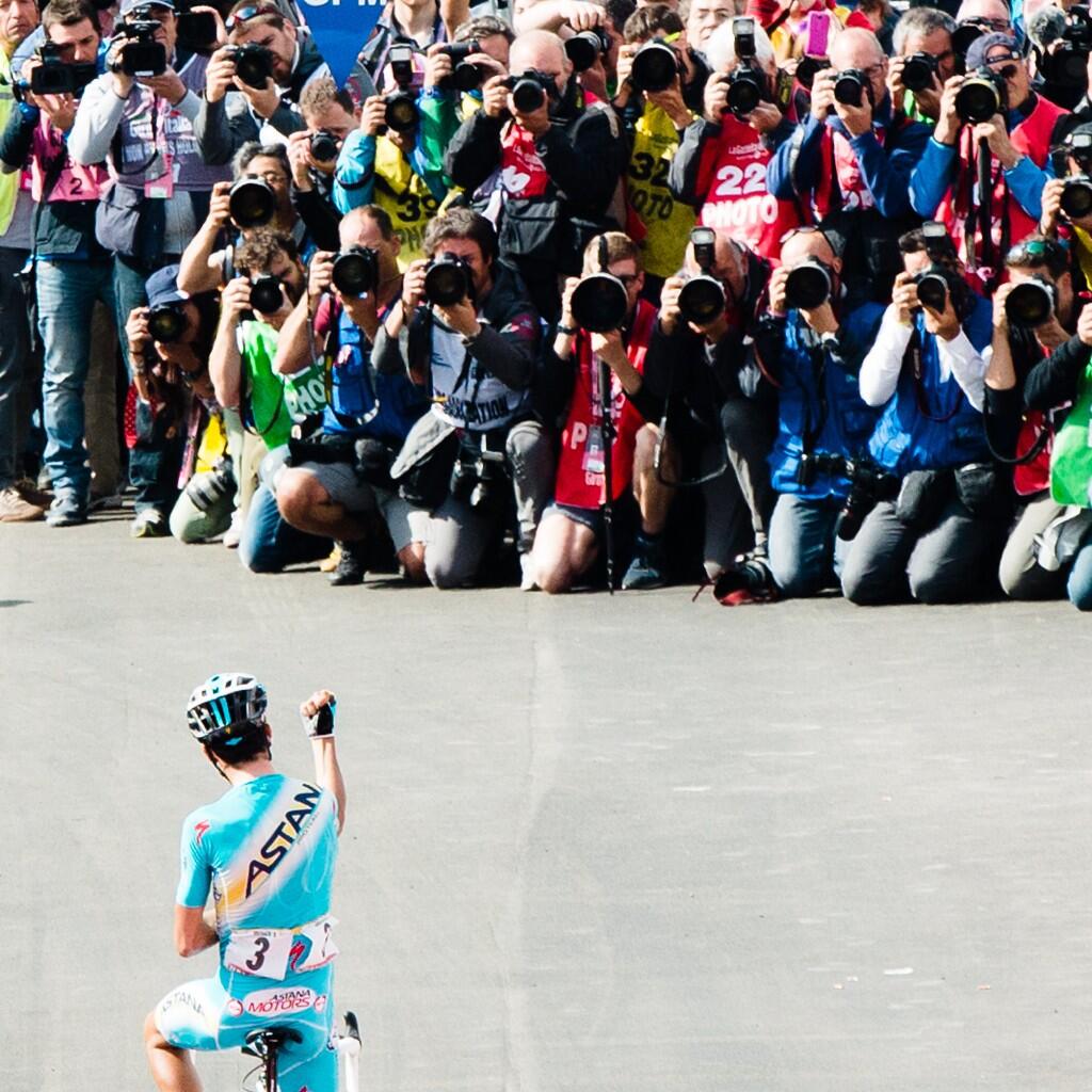 Bolx4AxCAAA6tS2.jpg:large