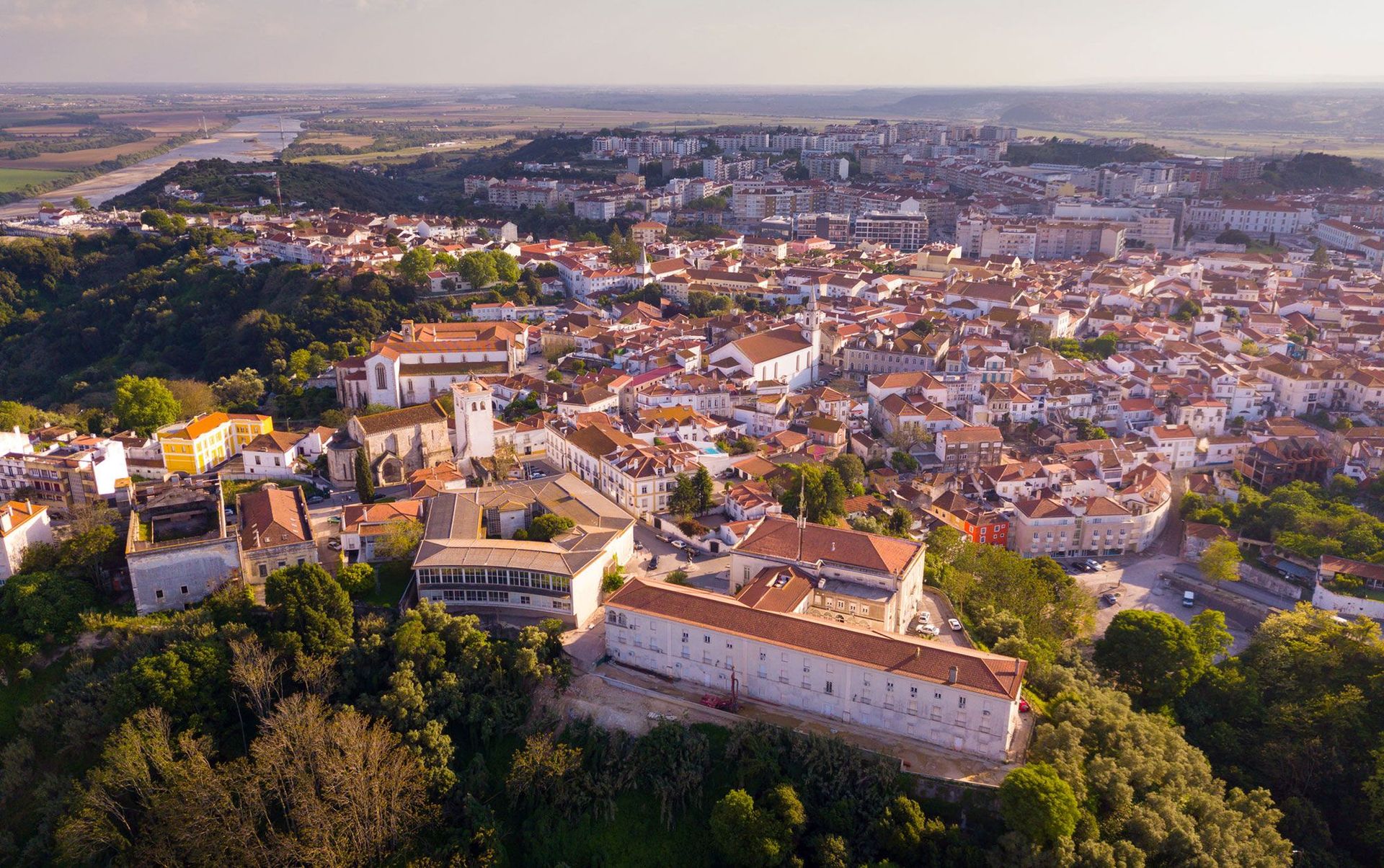 xlarge_santarem_portugal_d2be548390.jpg