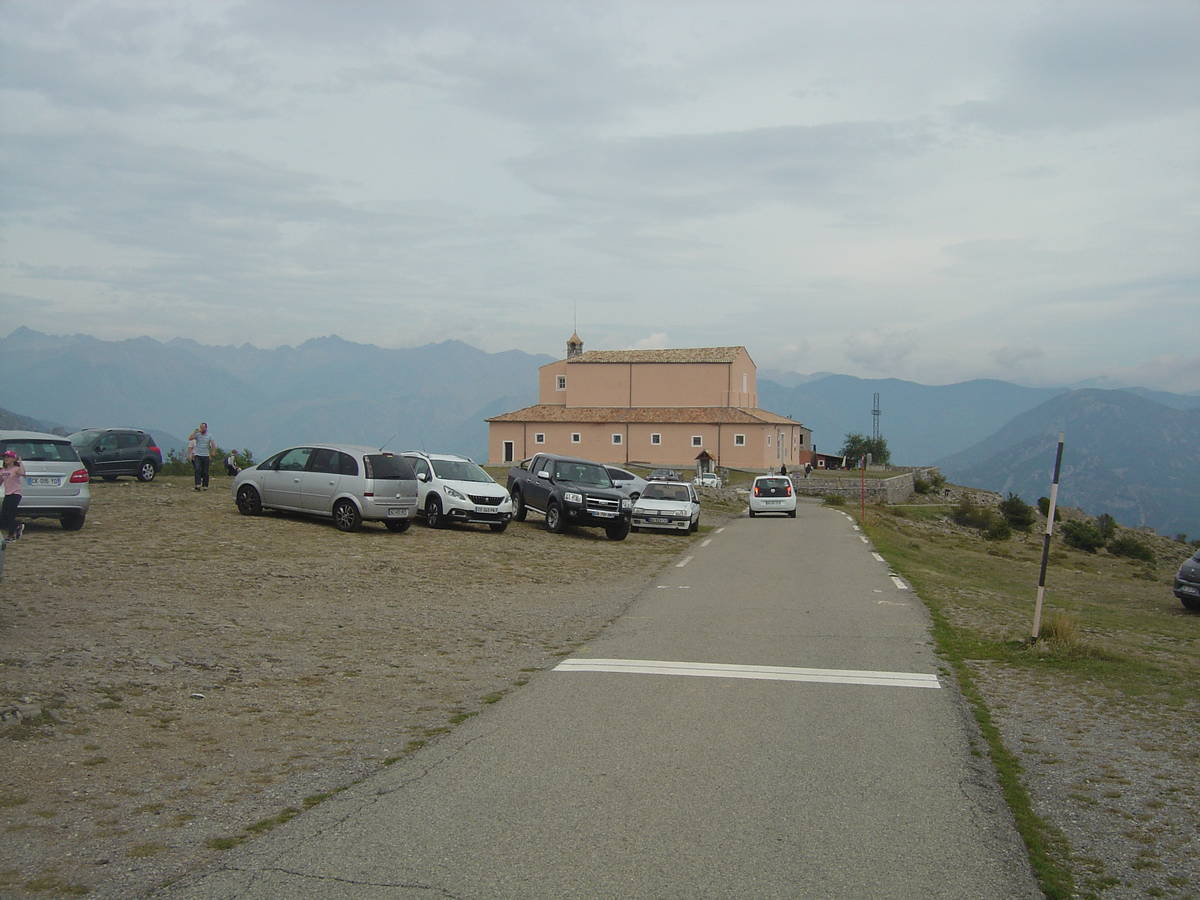 12045.jpg