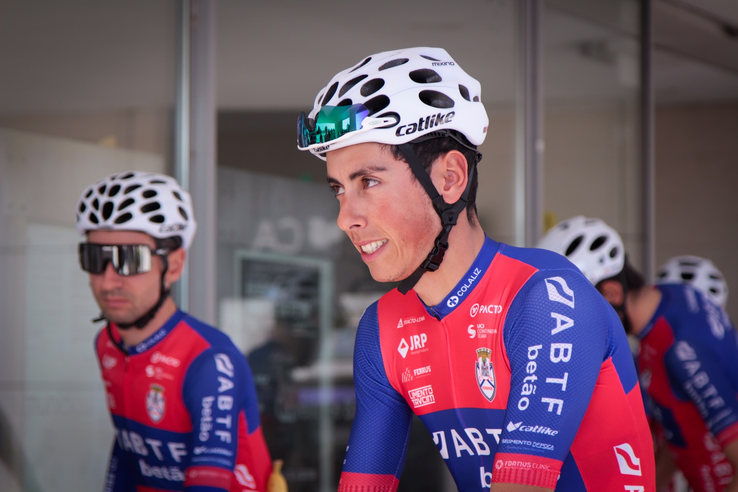 www.topcycling.pt
