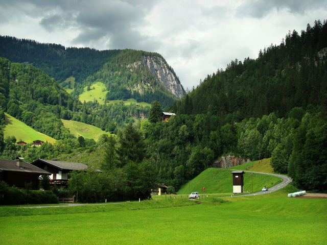 02_Beginn_der_Passstra_e_hinauf_ins_Hintertal_orig.jpg