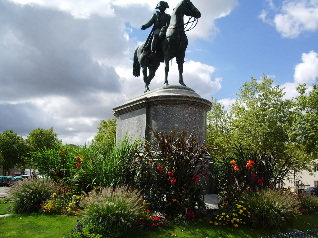 Statue_de_Napol%C3%A9on.JPG