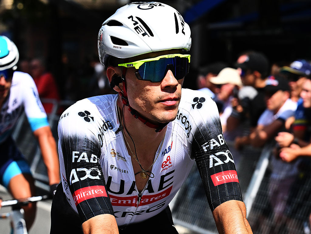 www.cyclingnews.com