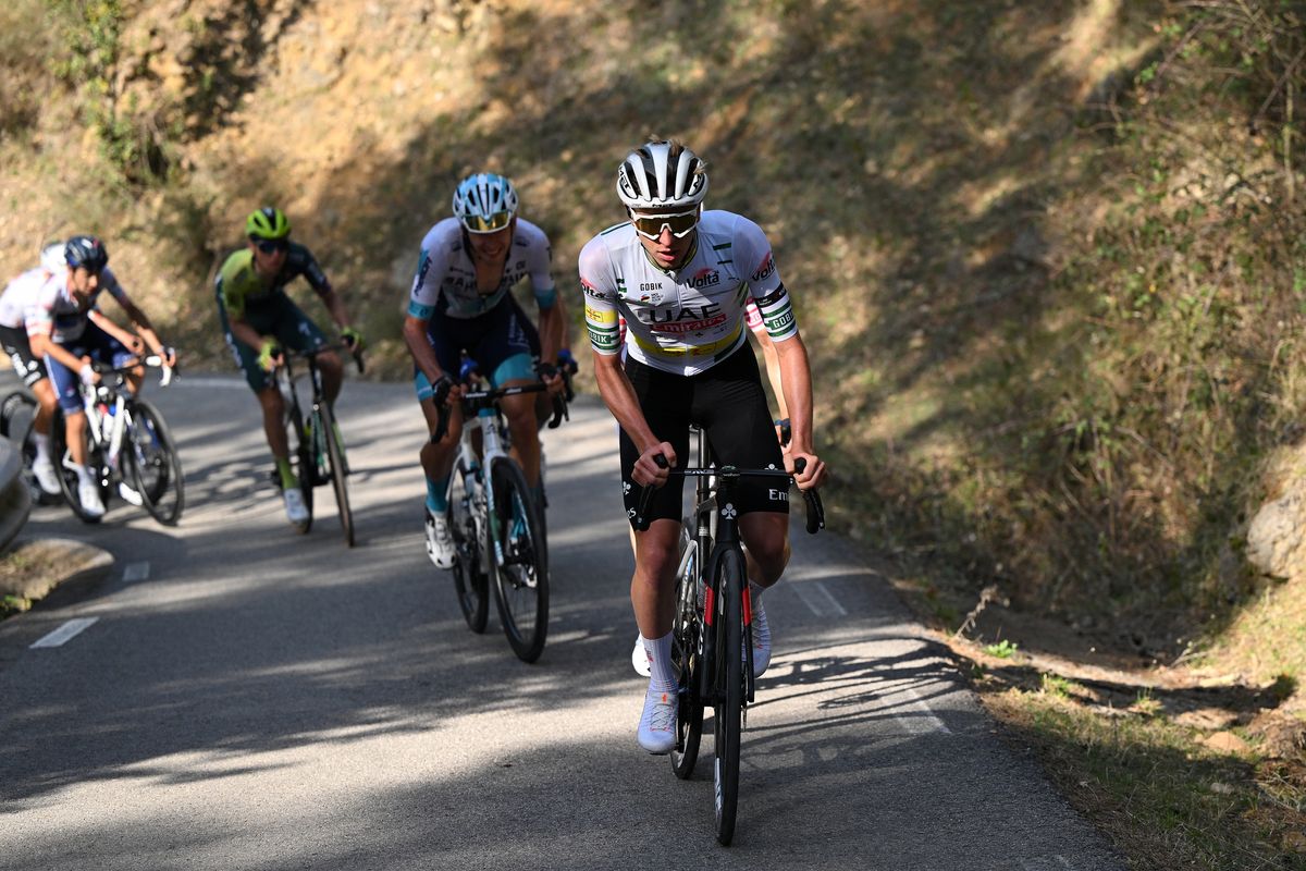 www.cyclingweekly.com