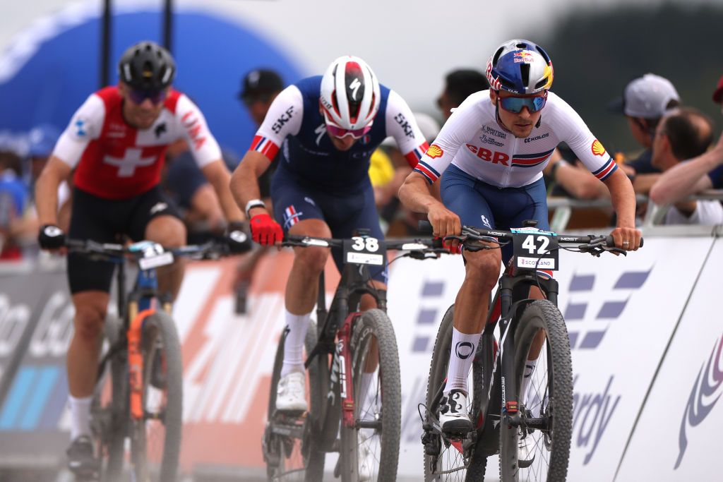 www.cyclingnews.com