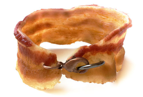 bacon-bracelet.jpg