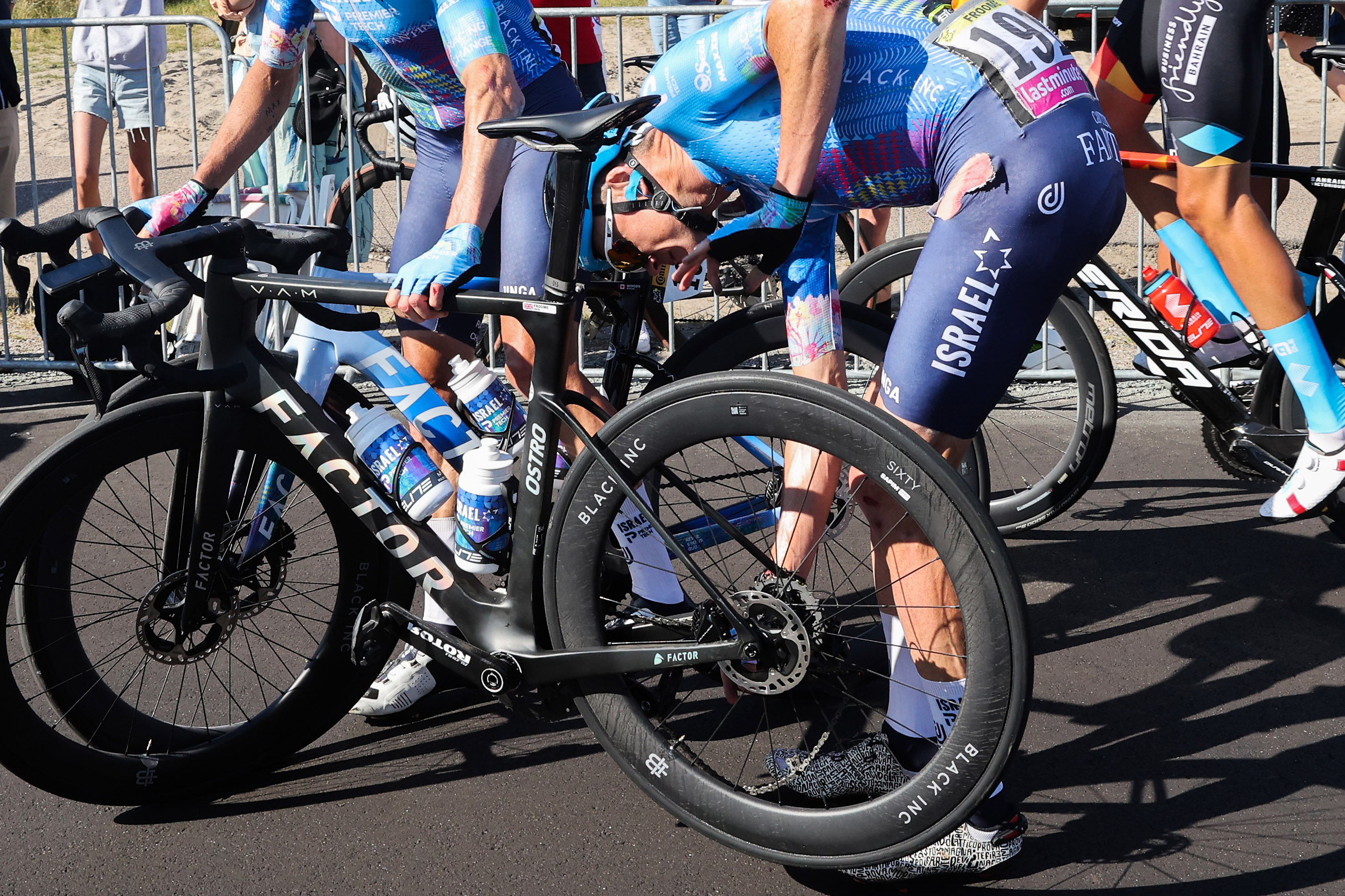 www.cyclingnews.com