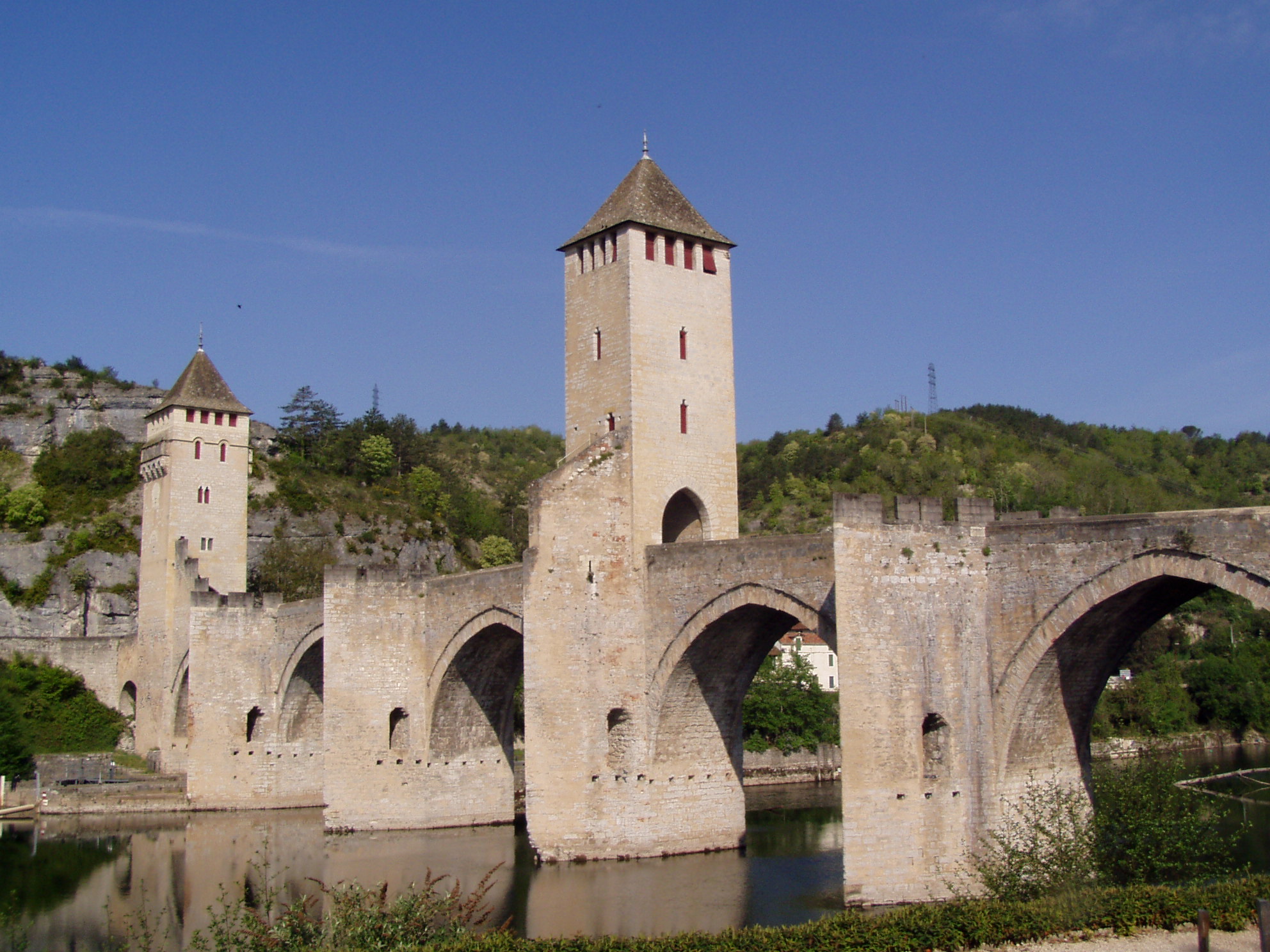 Cahors_pont_Valentre_vgen.jpg