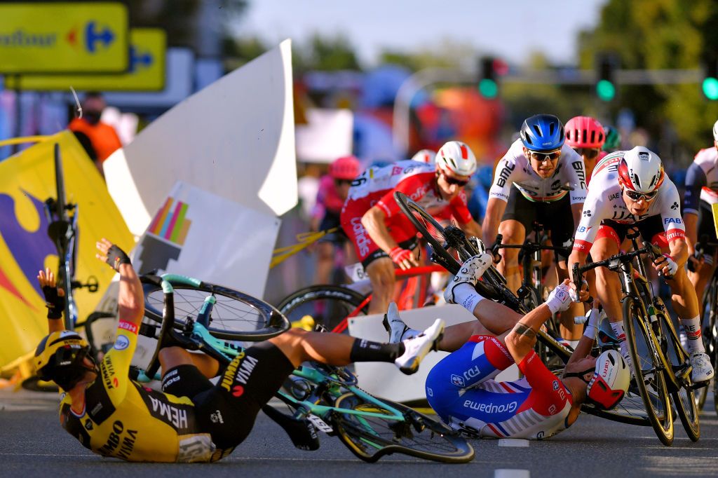 www.cyclingnews.com