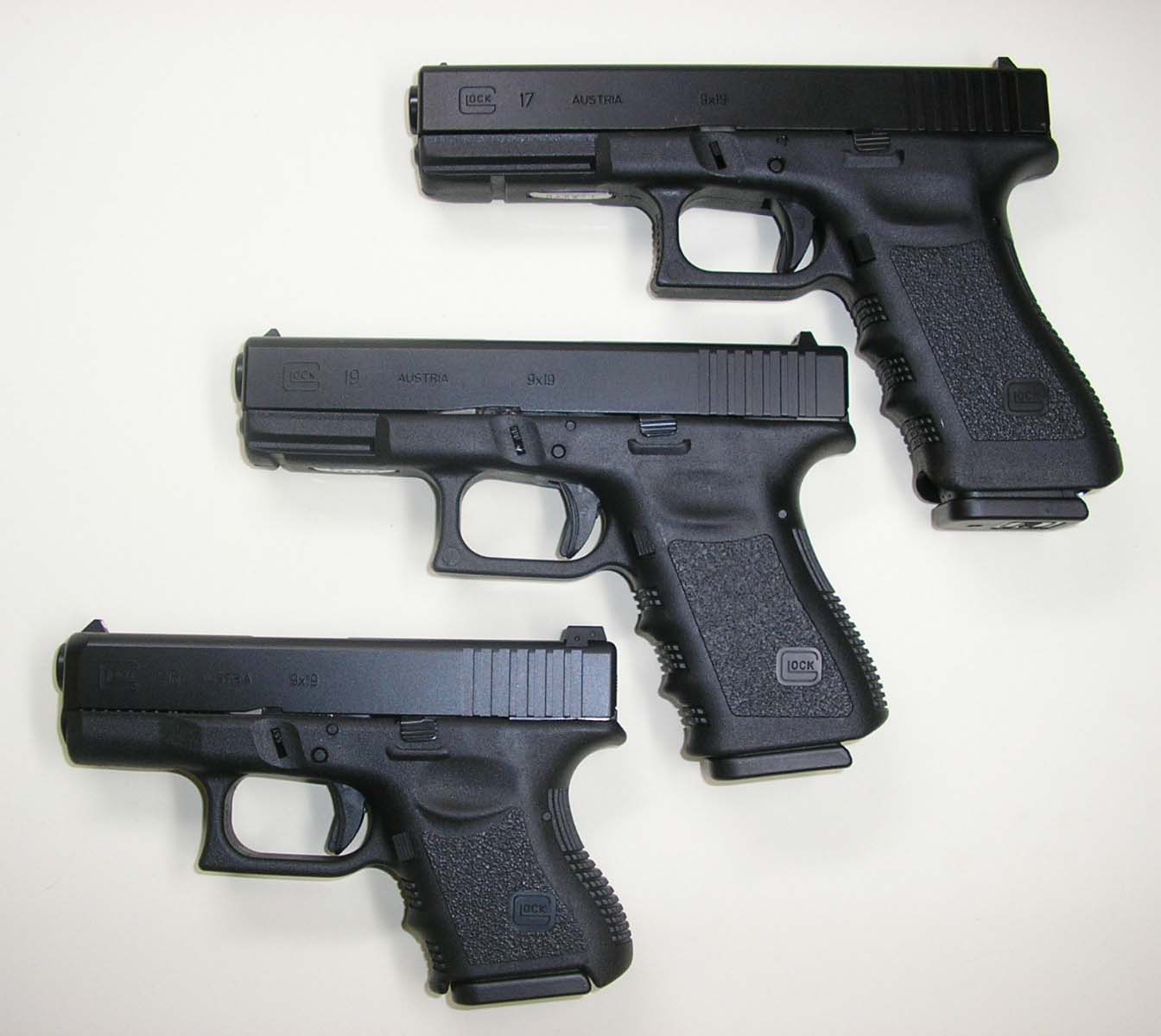 glock_17_19_26.jpg